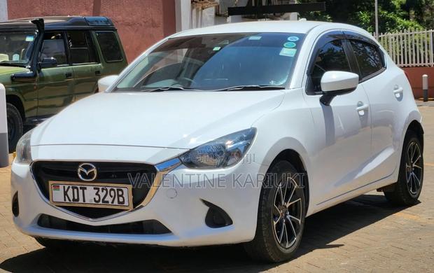 Mazda Demio 2018 White