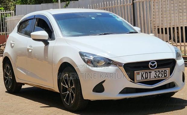 Mazda Demio 2018 White
