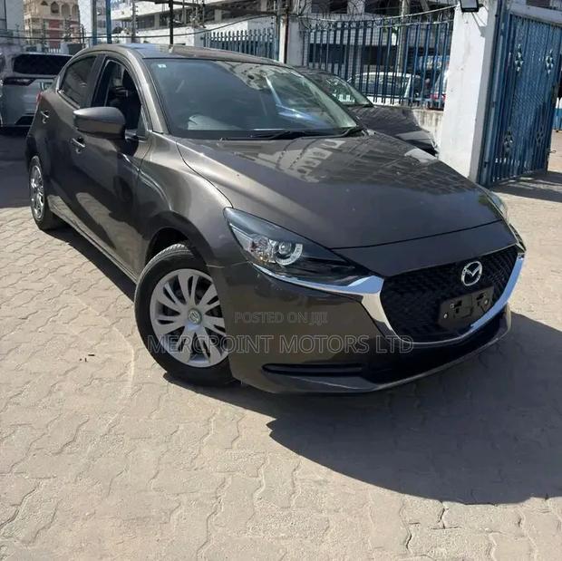 Mazda 2 2020 Brown