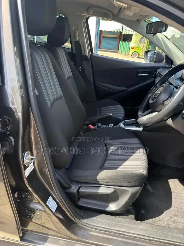 Mazda 2 2020 Brown