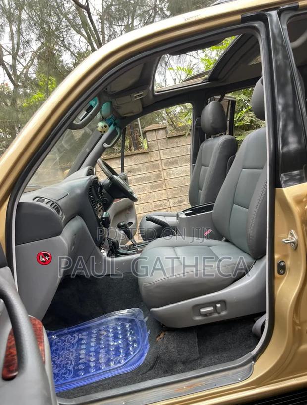 Toyota Land Cruiser Prado 2003 Gold