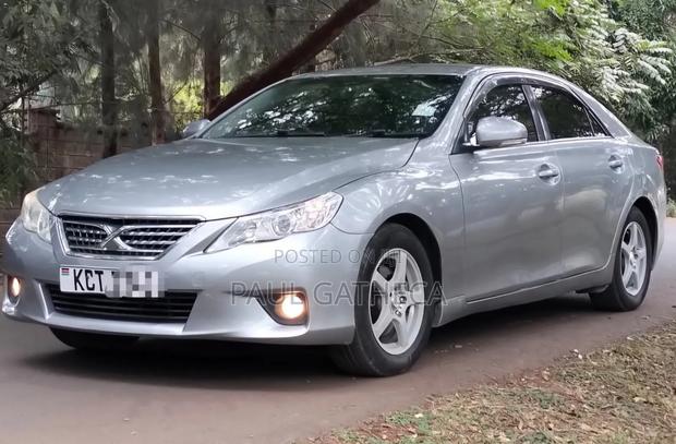 Toyota Mark X 2011 Silver