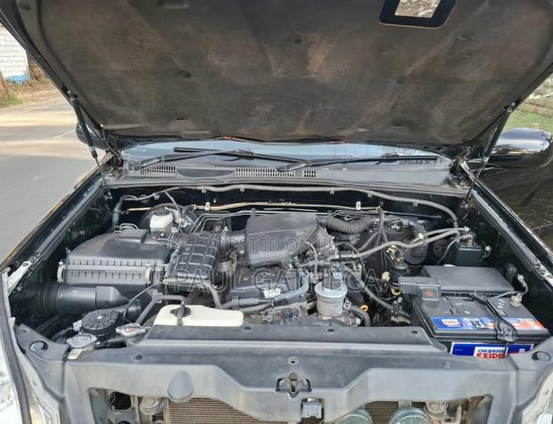 Toyota Land Cruiser Prado 2006 Black