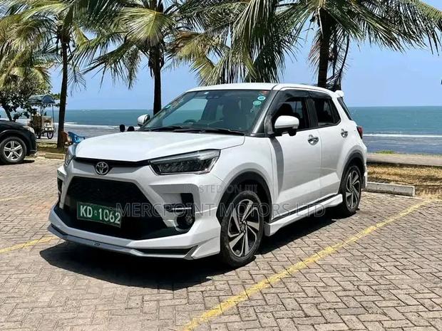 Toyota Raize 2020 Teal