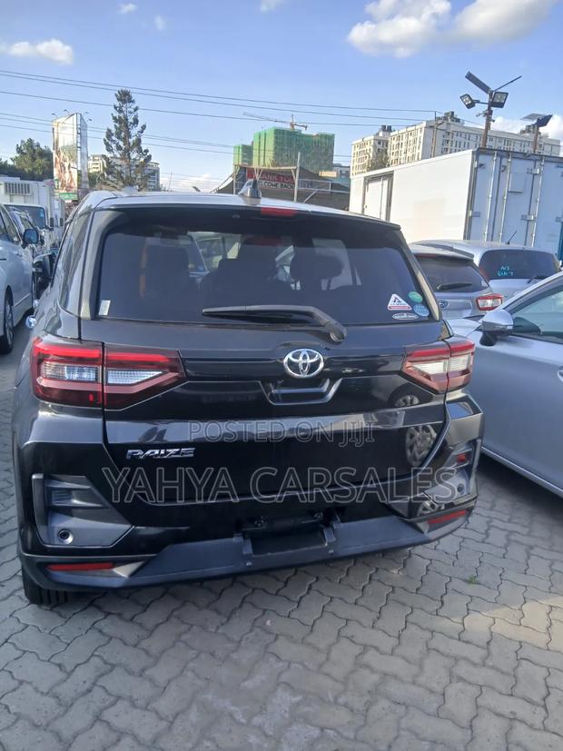 Toyota Raize 2020 Black