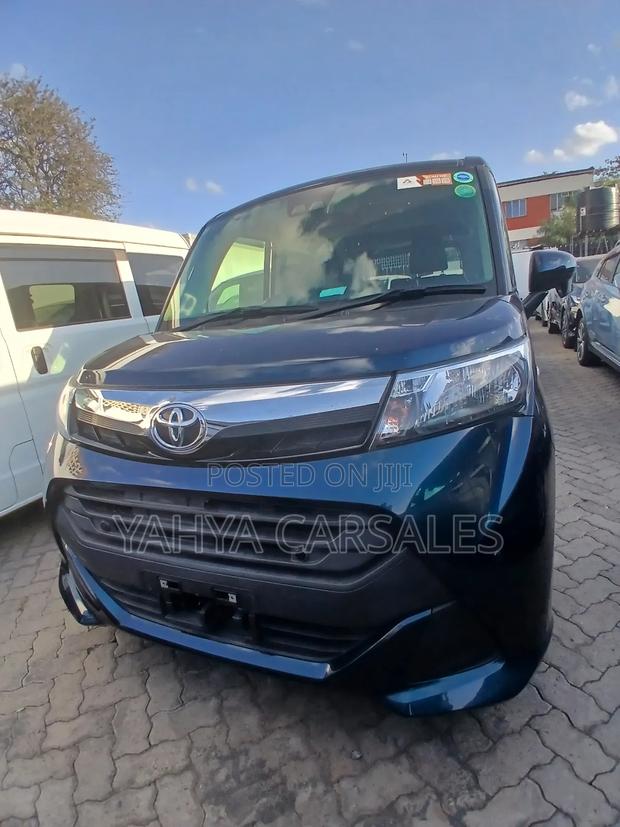 Toyota Tank 2019 Gray