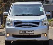 Toyota Noah 2012 Silver for sale