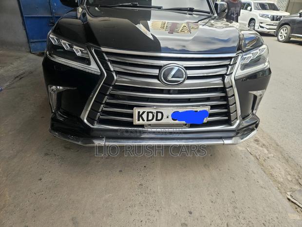 Lexus LX 2017 Black