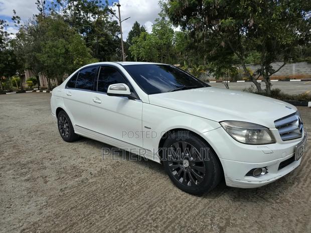Mercedes-Benz E250 2008 White