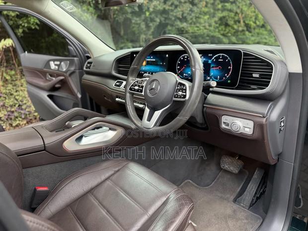 Mercedes-Benz GLE-Class GLE 300d 4MATIC 2020 Black