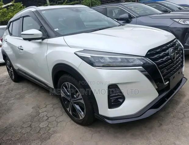 Nissan Kicks 2020 Pearl