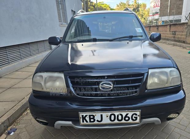 Suzuki Escudo 2002 Blue