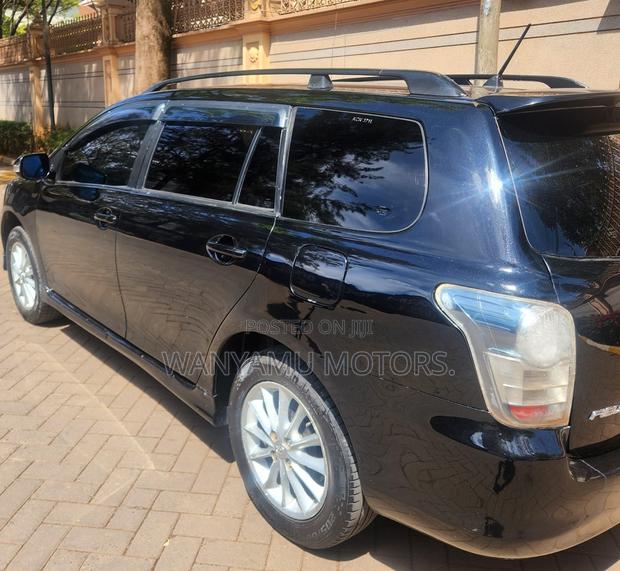Toyota Corolla Fielder 2011 Black