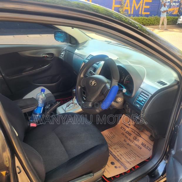 Toyota Corolla Fielder 2011 Black