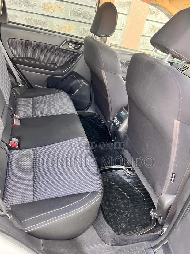 Subaru Forester 2.0XT Premium AWD 2016 White