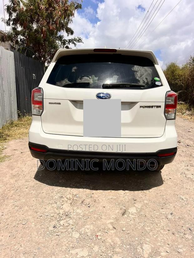 Subaru Forester 2.0XT Premium AWD 2016 White