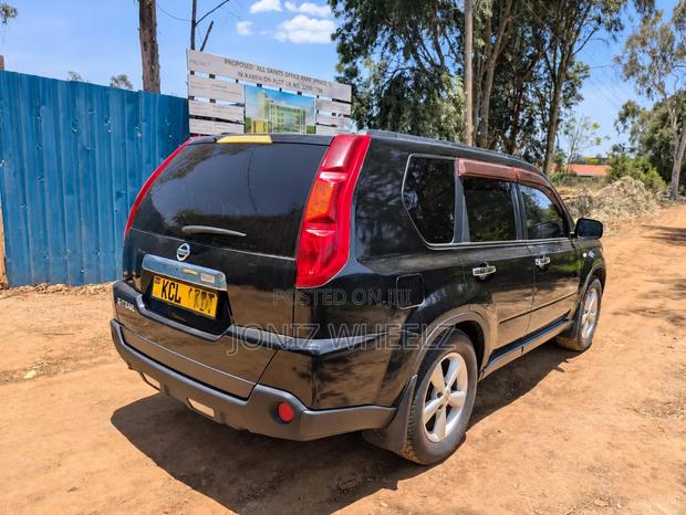 Nissan X-Trail 2.0 Petrol XE 2010 Black
