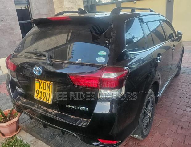 Toyota Corolla Fielder 2016 Matt Black