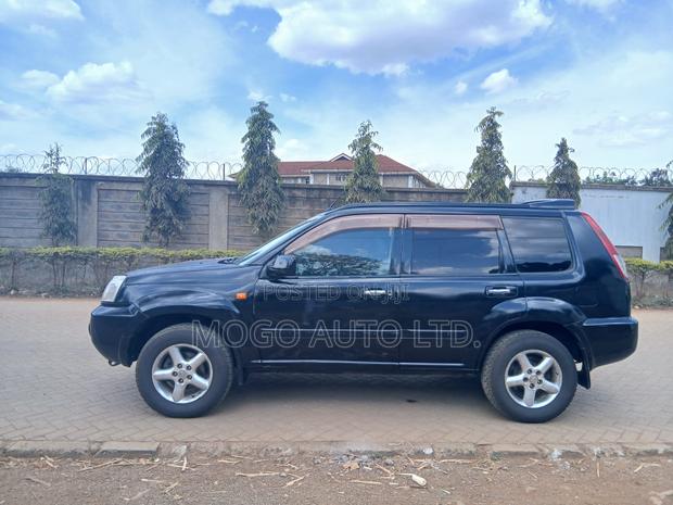 Nissan X-Trail 2003 Black