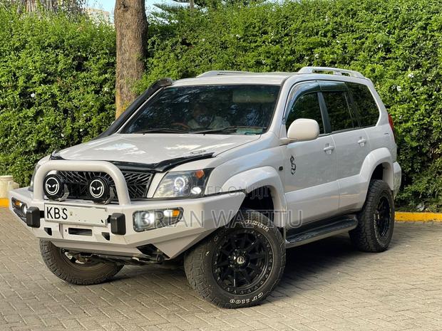 Toyota Land Cruiser Prado 3.0 D-4D 3dr 2006 White