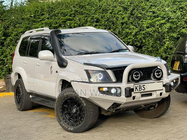 Toyota Land Cruiser Prado 3.0 D-4D 3dr 2006 White