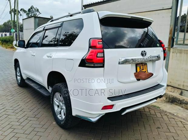 Toyota Land Cruiser Prado 2.8 2019 Pearl