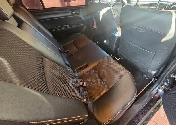 Toyota Corolla Fielder 1.5 Hybrid FWD 2016 Purple