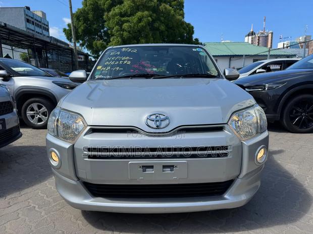 Toyota Probox 1.5 DX Comfort 2WD 2020 Silver