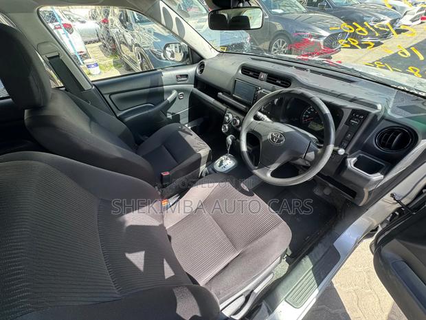 Toyota Probox 1.5 DX Comfort 2WD 2020 Silver