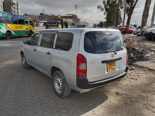 Toyota Probox 2011 Silver