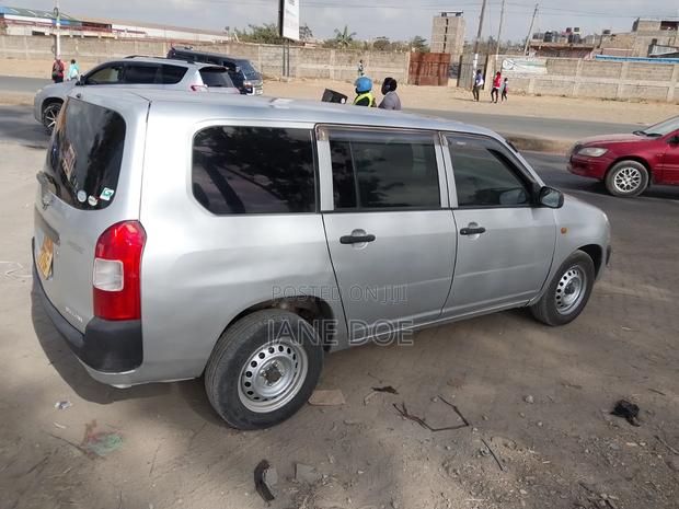 Toyota Probox 2011 Silver
