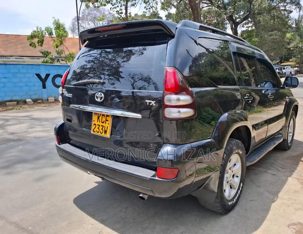 Toyota Land Cruiser Prado 2008 Black