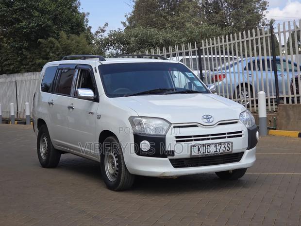 Toyota Probox 2015 White