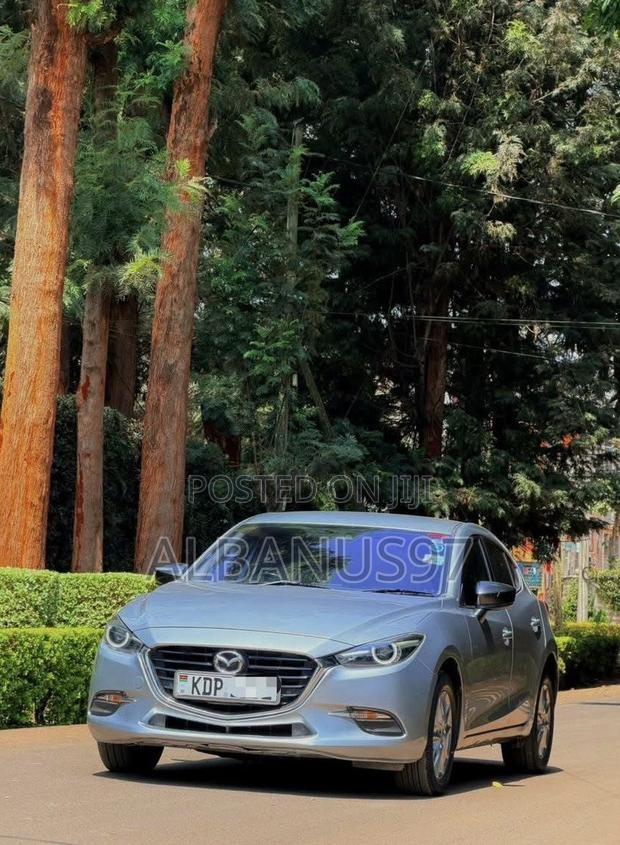Mazda Axela 2017 Silver