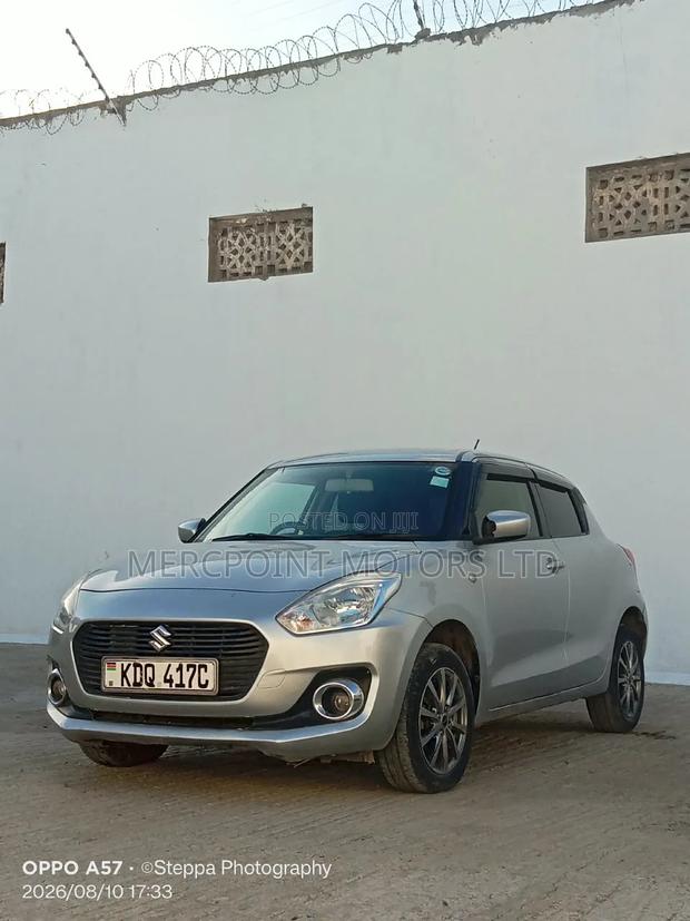 Suzuki Swift 2017 Silver