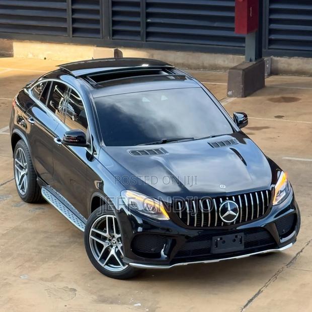 Mercedes-Benz GLE-Class 2017 Black