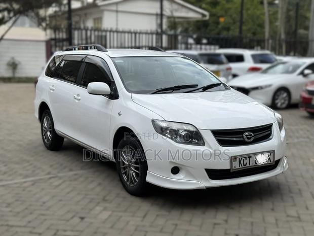 Toyota Corolla Fielder 2012 White