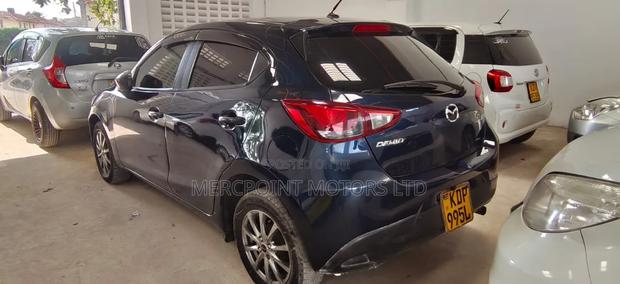 Mazda Demio 2017 Blue