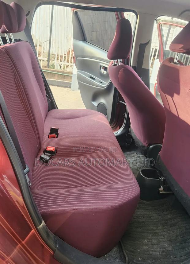 Toyota Vitz 2015 Red