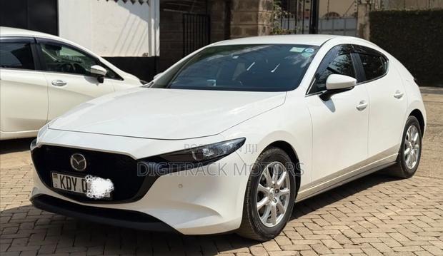 Mazda 3 2019 White