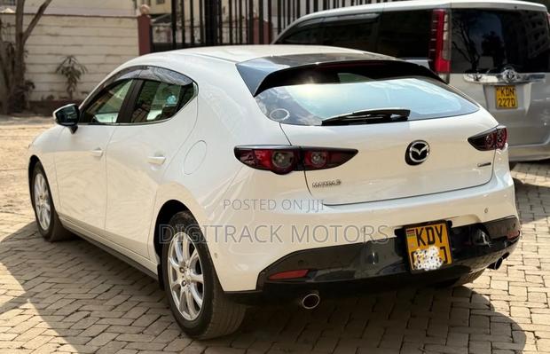 Mazda 3 2019 White