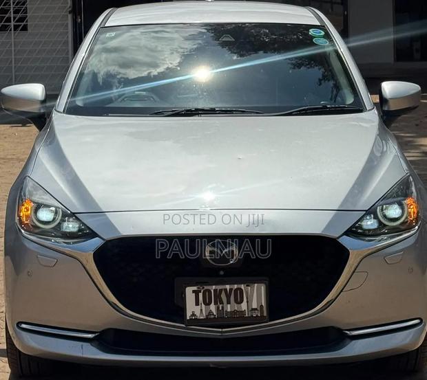 Mazda 2 2019