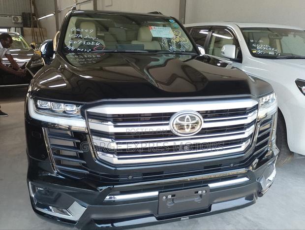 Toyota Land Cruiser 2023 Black