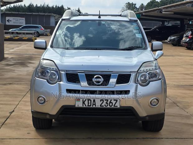 Nissan X-Trail 2013 Silver