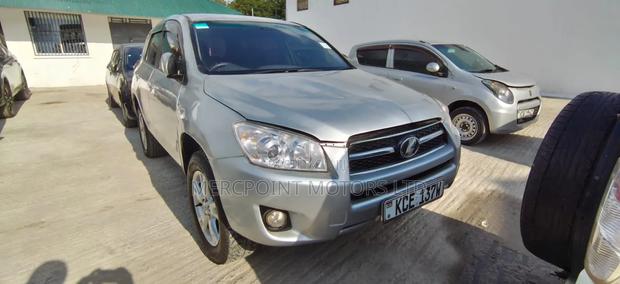 Toyota RAV4 2009 Pearl