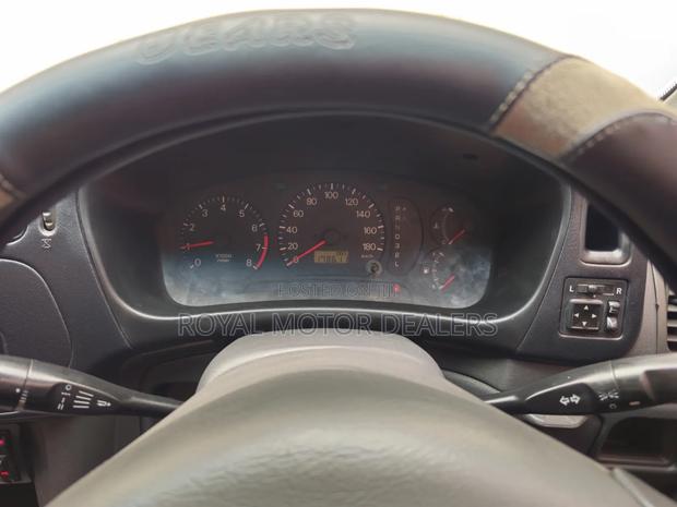 Mitsubishi Lancer 1998 Silver