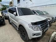 Mitsubishi Pajero 2012 Silver for sale