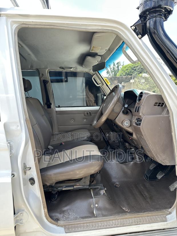 Toyota Land Cruiser 76 Series 2012 White