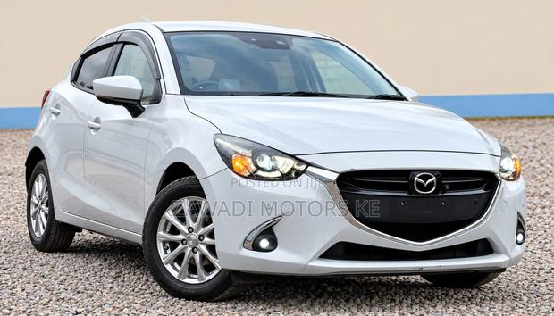 Mazda Demio 2019 Pearl