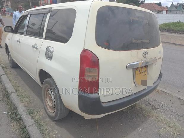 Toyota Probox 2014 White